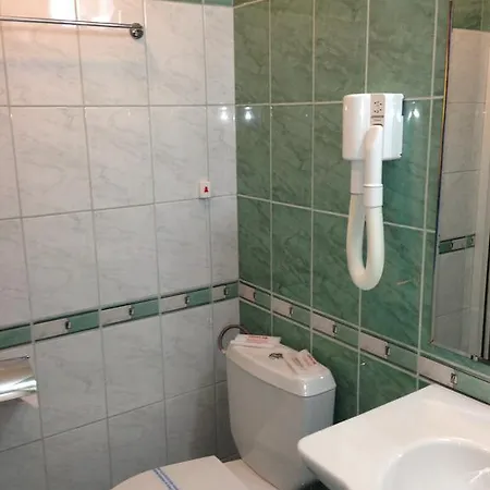 Отель Kiparisite 4*