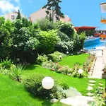 Kiparisite 4*