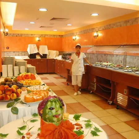 Kiparisite Отель