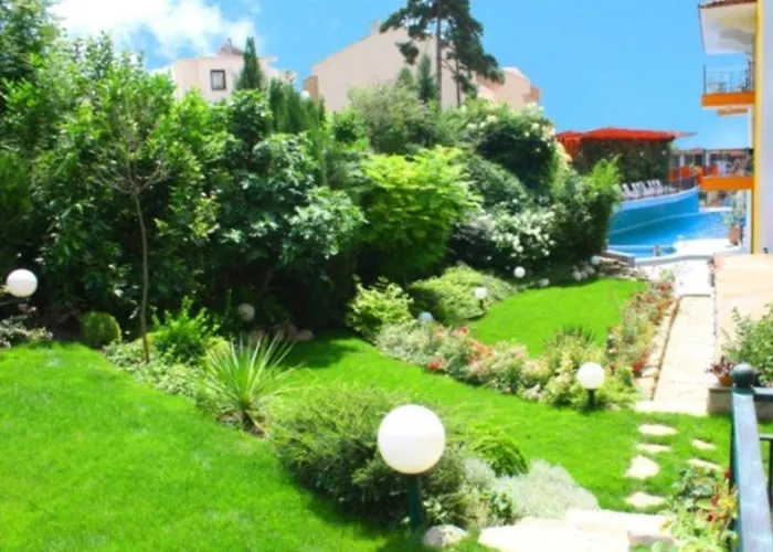 Kiparisite Солнечный берег