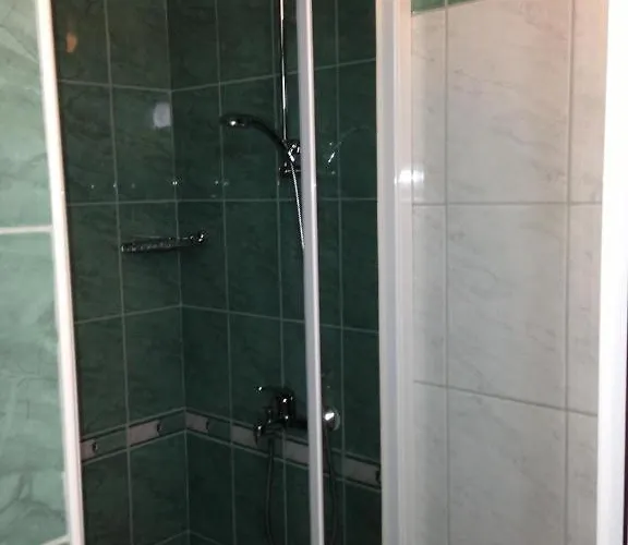 Отель Kiparisite