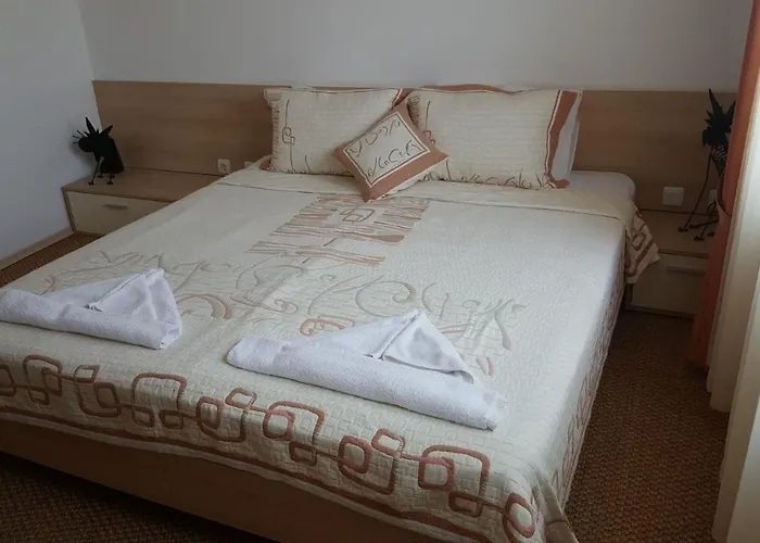 Kiparisite Szálloda