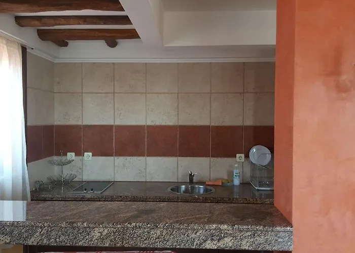 Kiparisite Szálloda